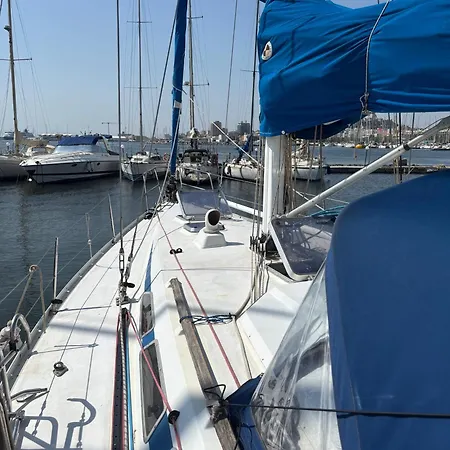 Bateau-hôtel Aniram Sailboat Lagos